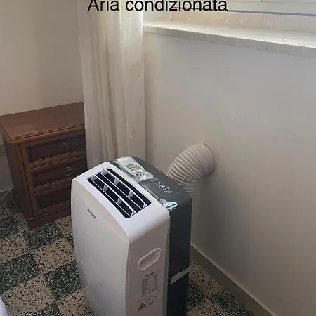 La Casa Al Centro Con Terrazza * ألبيروبيللو