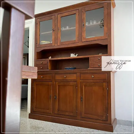 La Casa Al Centro Con Terrazza * ألبيروبيللو
